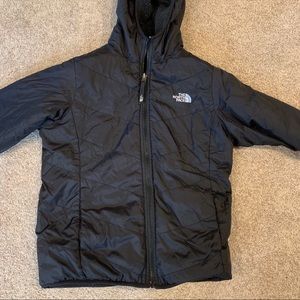 North Face girls size 14/16 black reversible